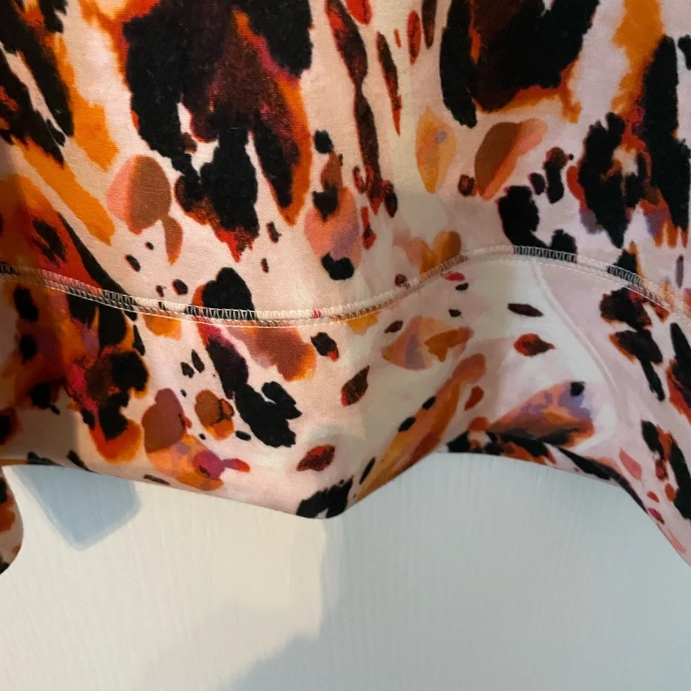 Westbound 3/4 Sleeve Top - Orange and Black Print - Picture 4 of 11